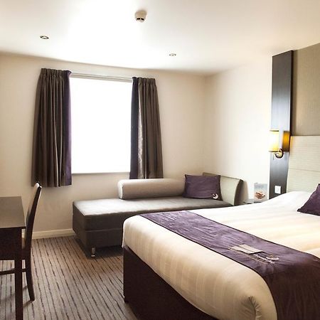 Premier Inn Chester Central - North Luaran gambar