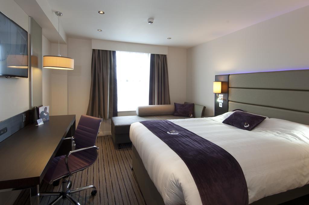 Premier Inn Chester Central - North Luaran gambar