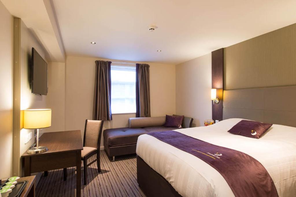Premier Inn Chester Central - North Luaran gambar